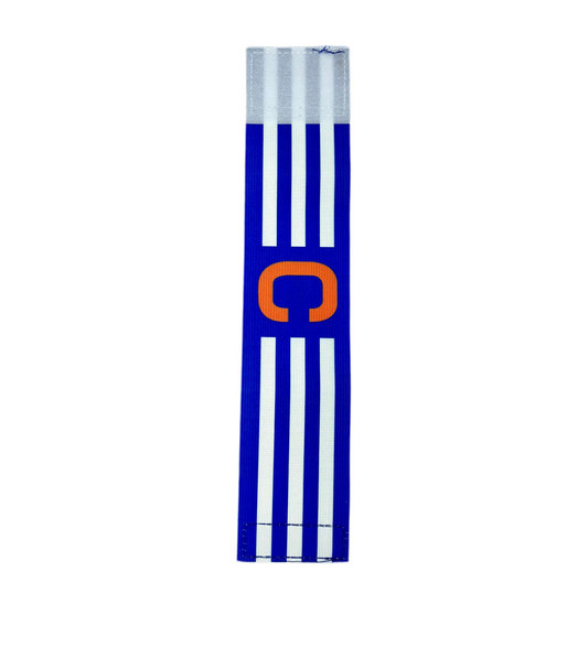 Brazalete de capitán de fútbol elástico con letra “C” y colores con rayas