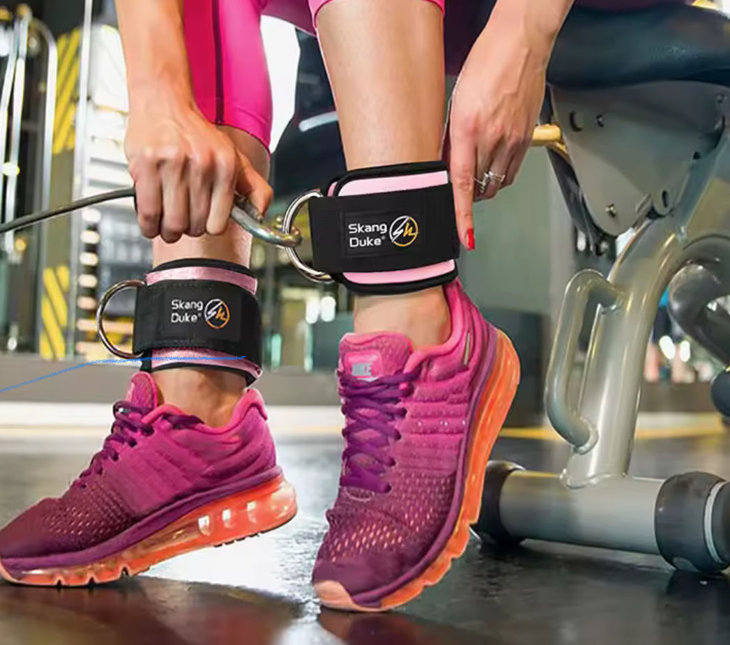 Tobillera con anilla metálica para polea de gimnasio (se engancha en la máquina de polea)